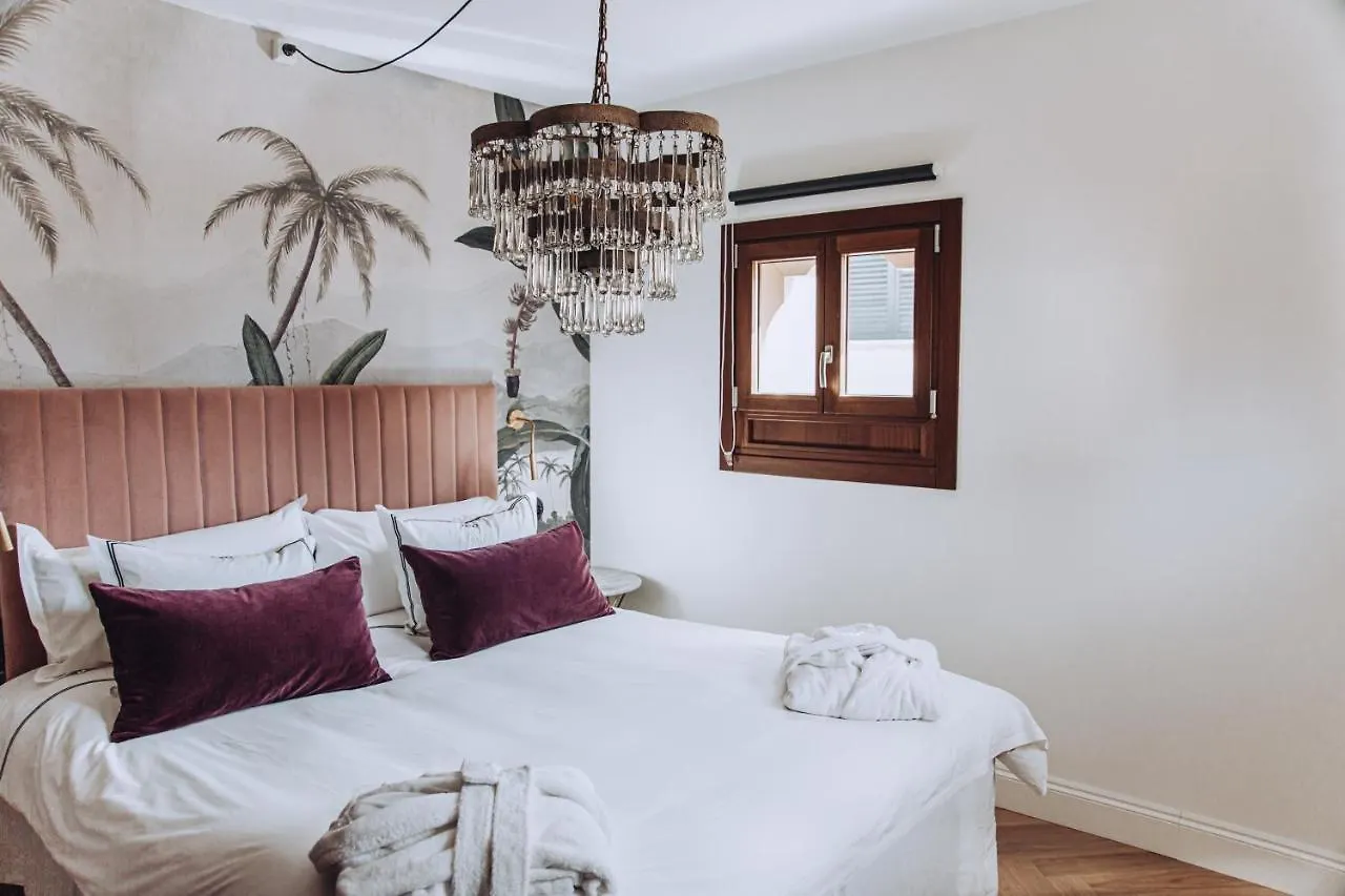 Ocho Suites & Kitchen Palma di Maiorca 0*,